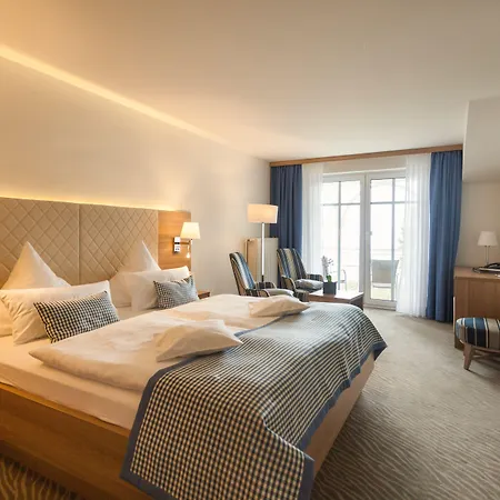 מלון Bernstein 4*