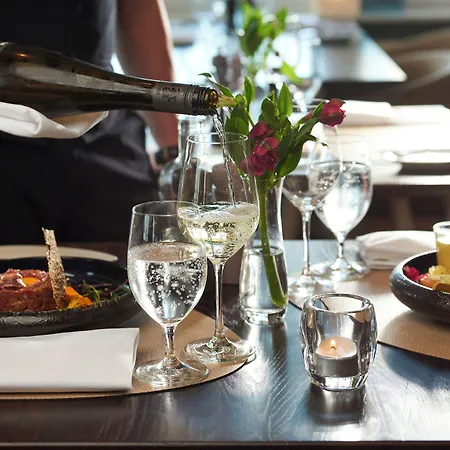 Bernstein מלון 4*